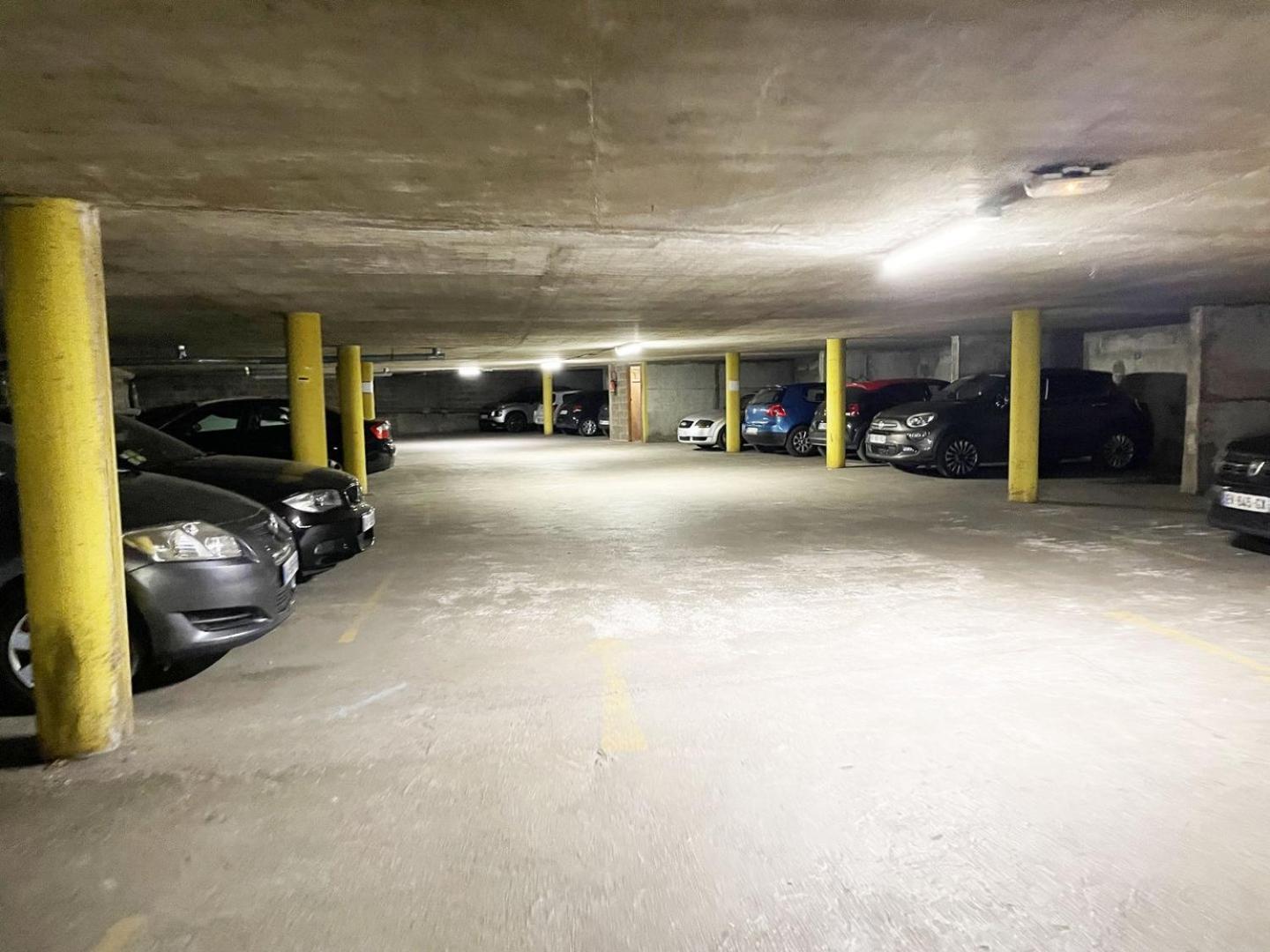 Appartement L'Horizon - Entree Independante - Parking à Chartres Extérieur photo